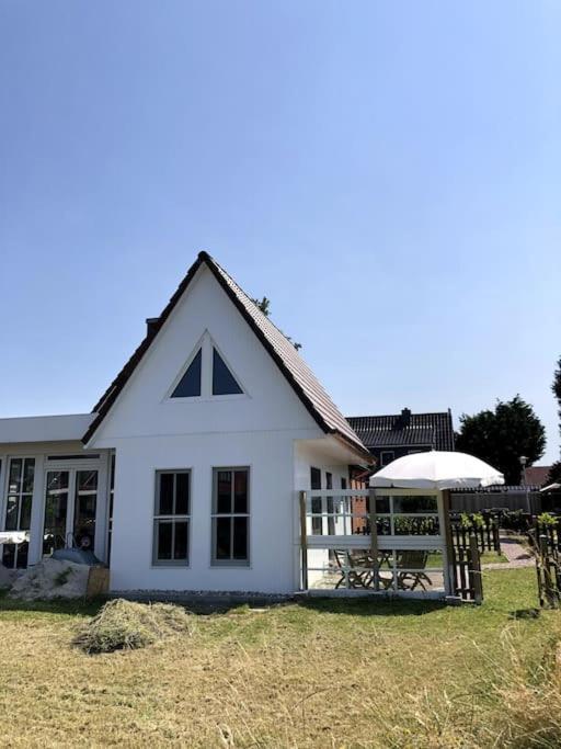 "Kleine 4" Idyllisches Tinyhouse An Der Nordsee นอร์เดน ภายนอก รูปภาพ
